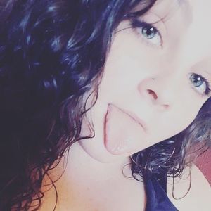 Meet your Posher, Charitie